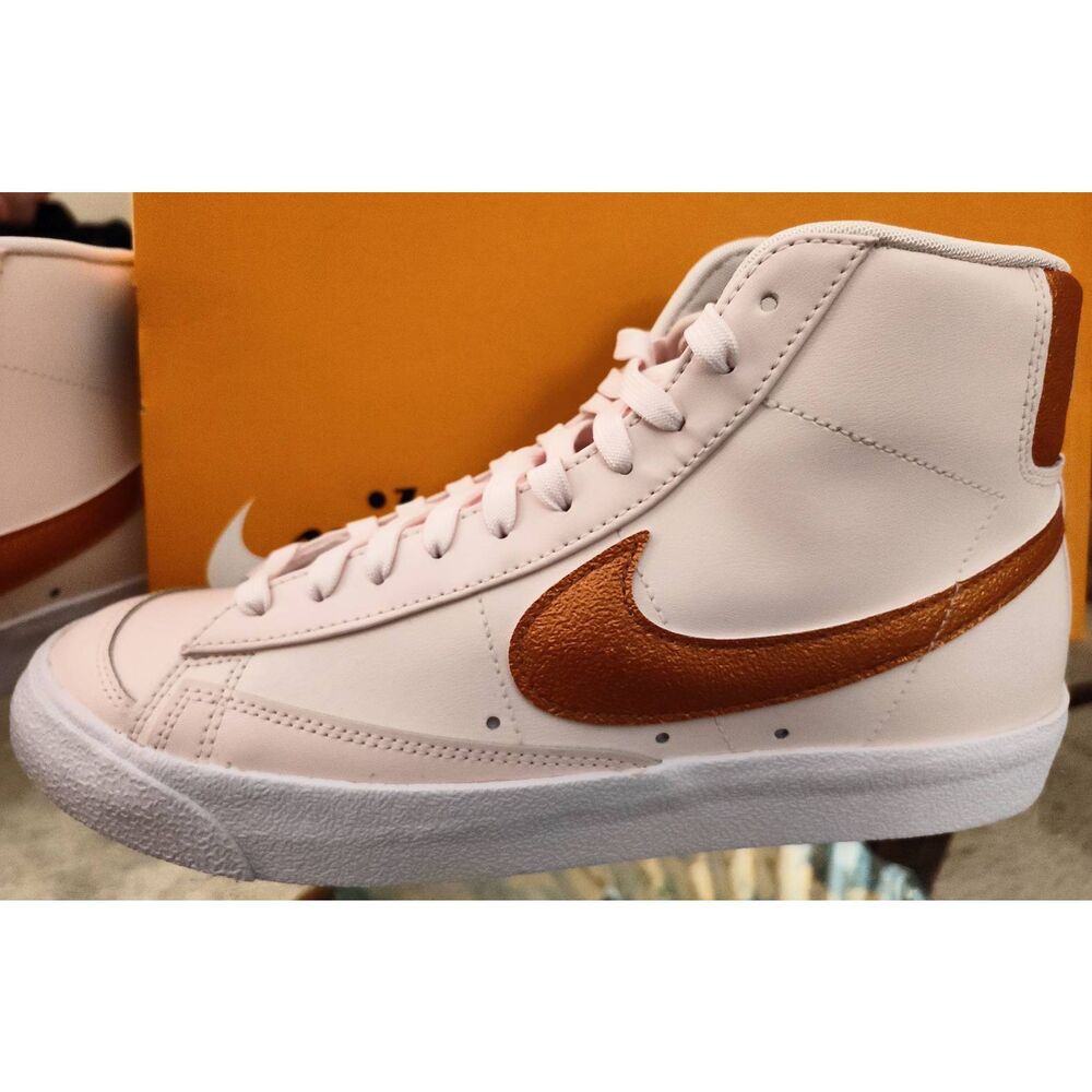 NIKE W BLAZER MID '77 ESS LIGHT SOFT PINK ROSE DOUX CLAIR WMS 11 MENS 9.5 NIB